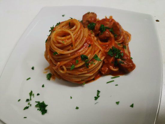 La Cantina trattoria pizzeria