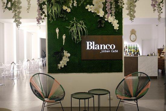 Blanco _Urban Cafe