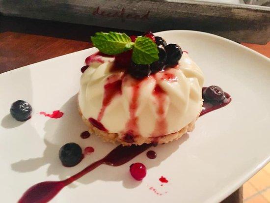 Quinto - Cocktail Wine Food