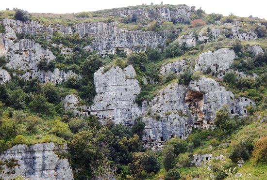 Nécropole de Pantalica