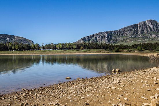 Lago di Piana degli Albanesi