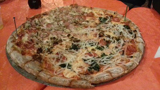 Zelcan Pizza